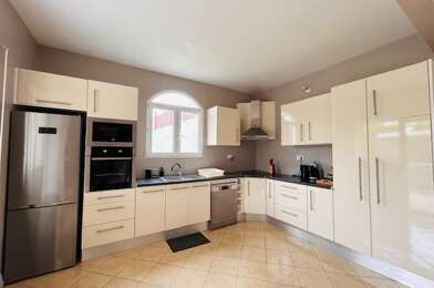Appartement 2 pièces 1300 €