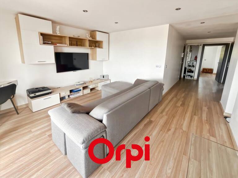 TRES BEL APPARTEMENT REFAIT A NEUF — photo 1