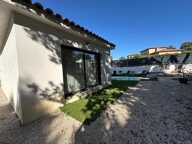SIX-FOURS-LES-PLAGES –  MAGNIFIQUE MAISON NEUVE AVEC PISCINE — photo 3