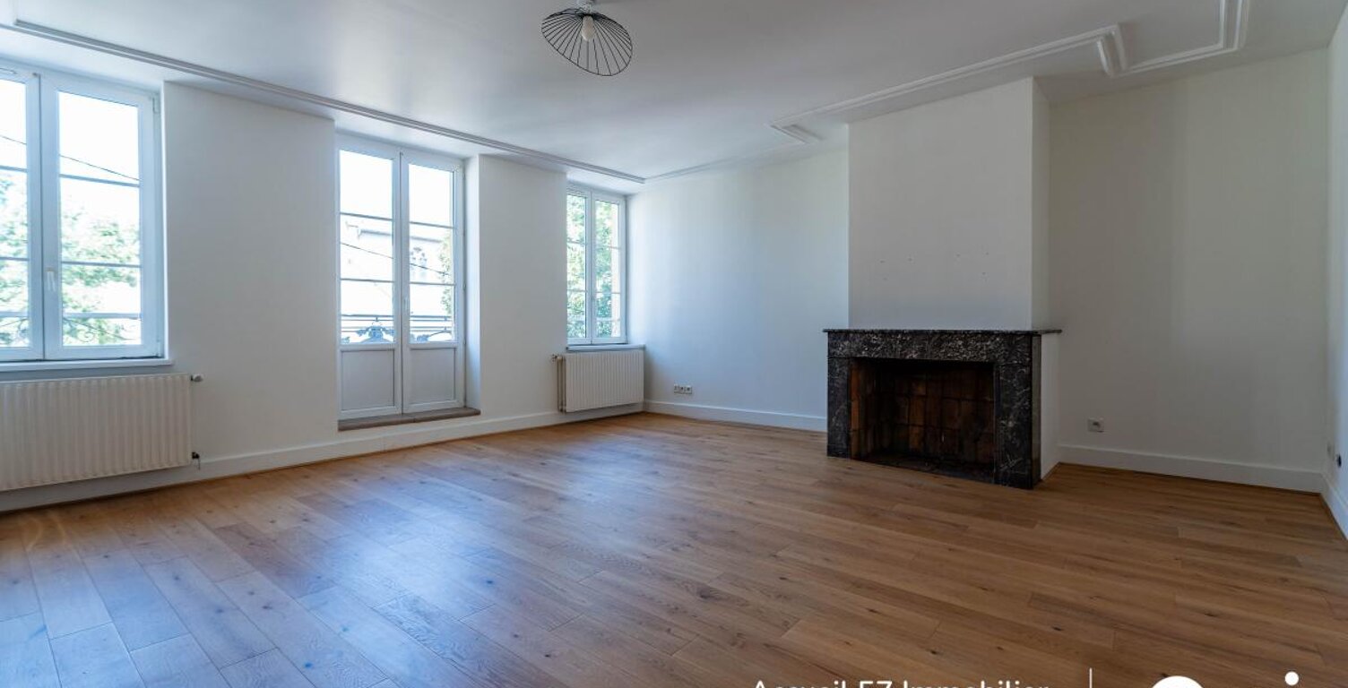 Appartement À Louer — photo 1