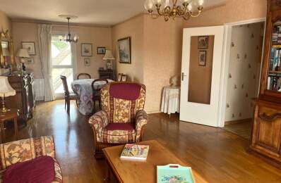 Appartement À Vendre 79m2 loi carrez — photo du bien