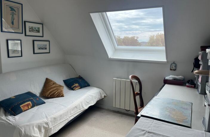 Appartement À Vendre 79m2 loi carrez — photo 3