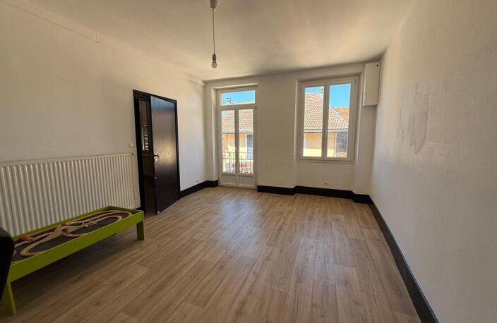 A VENDRE EN EXCLUSIVITÉ à Rumilly (74150) – Centre-ville – Appartement traversant de 120 m² avec annexes — photo 5
