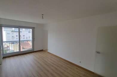 Appartement 1 pièces 389 €