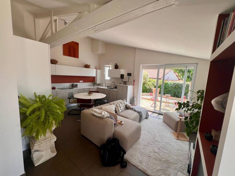 Maison À Vendre — photo 1