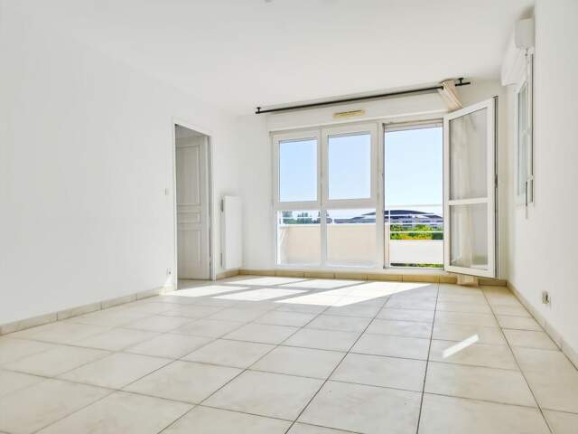   Superbe T3 de 66 m² avec Vue Dégagée sur Parc — photo du bien