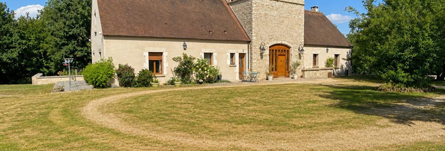 Maison 9 Pièces 274 m² à vendre à Grimault (89310)