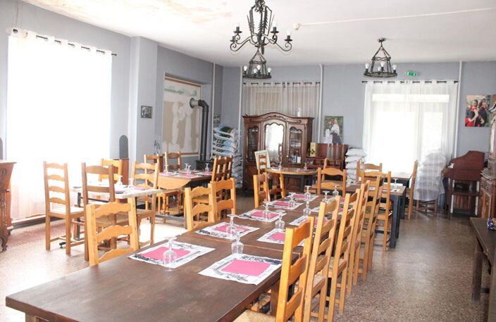 Maison La Bastide Puylaurent 25 pièce(s) 670 m2 — photo 3