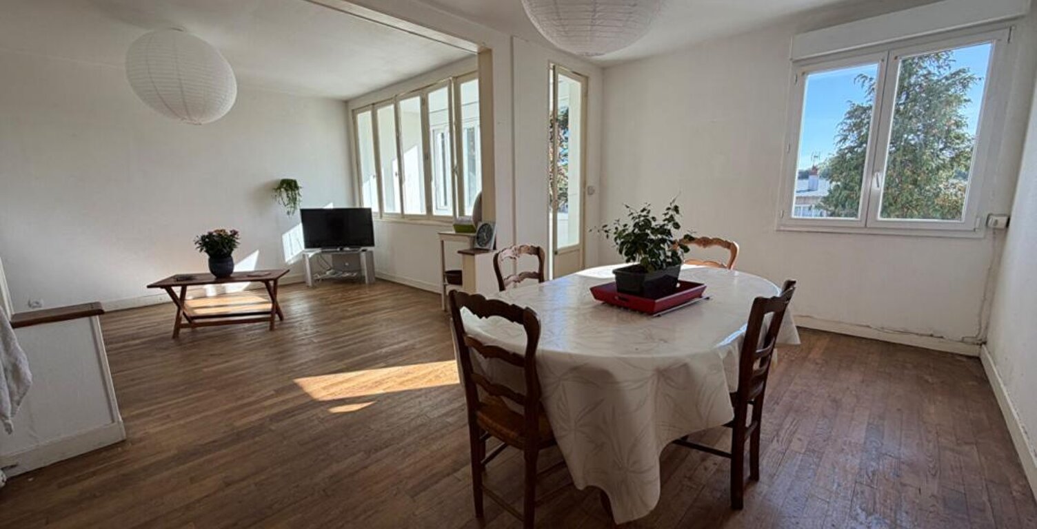 Appartement Vire Normandie 4 pièce(s) 96 m2 — photo 1