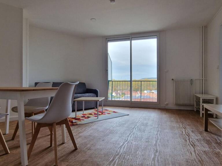 Studio meublé 1 pièce - 39m2 Soissons — photo 1