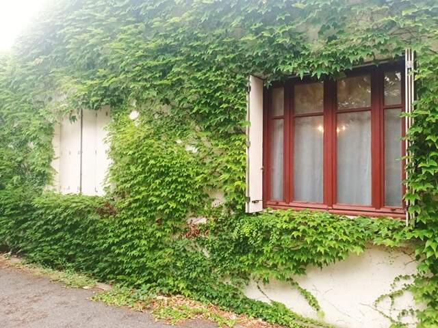 Maison de caractère avec terrain de 355 m², garage indépendant et deuxième terrain de 275²- 190 000 FAI — photo du bien