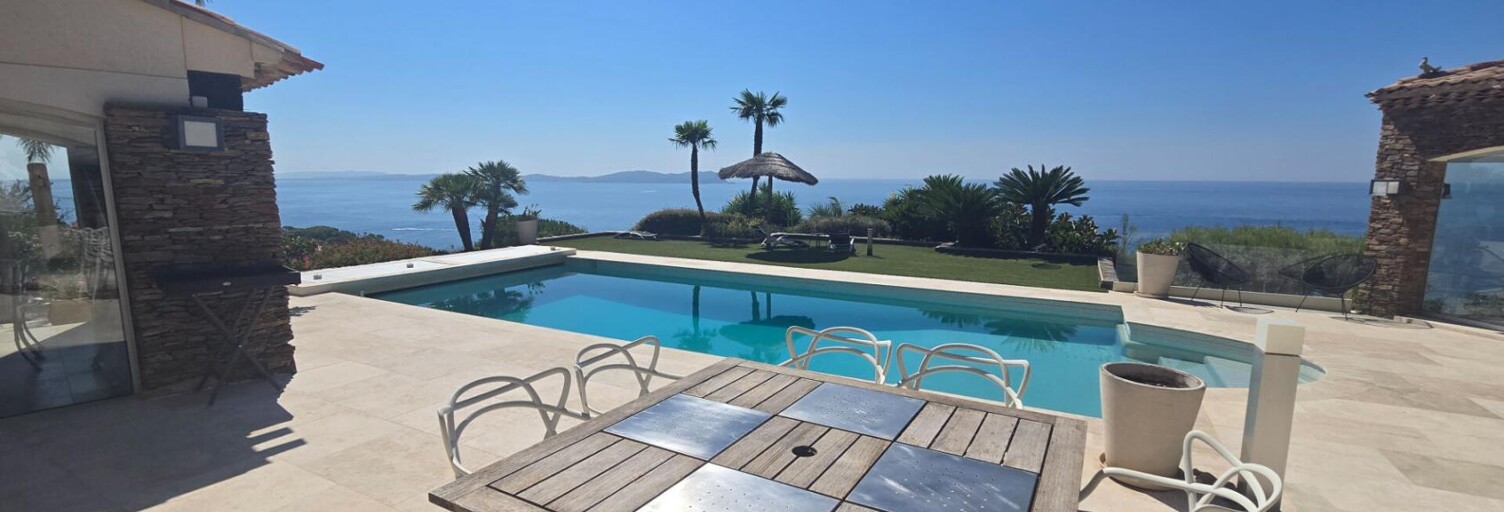 Maison 9 Pièces 300 m² à vendre à Carqueiranne (83320)