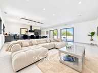 VILLA 4 CHAMBRES, CLIMATISATION, PISCINE, SOUS-SOL — photo 2