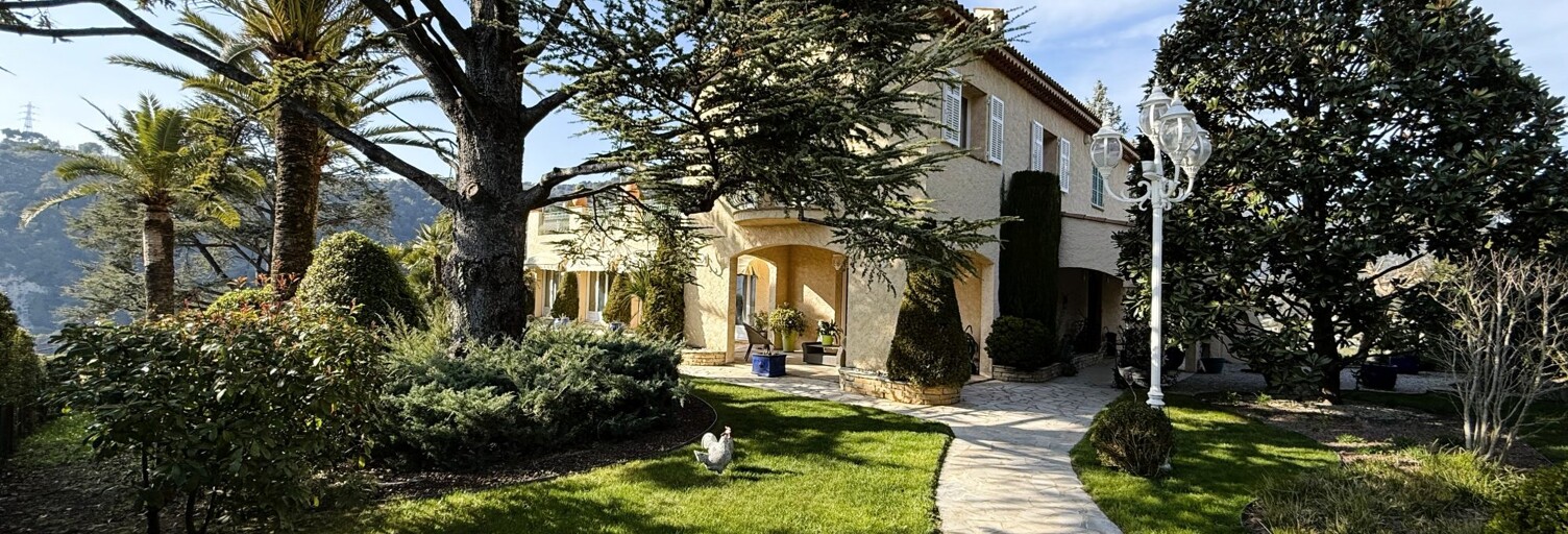 Maison 8 Pièces 476 m² à vendre à Drap (06340)