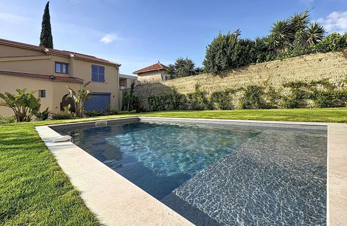 Propriété de 2 maison entièrement rénovées avec vue mer — photo 4