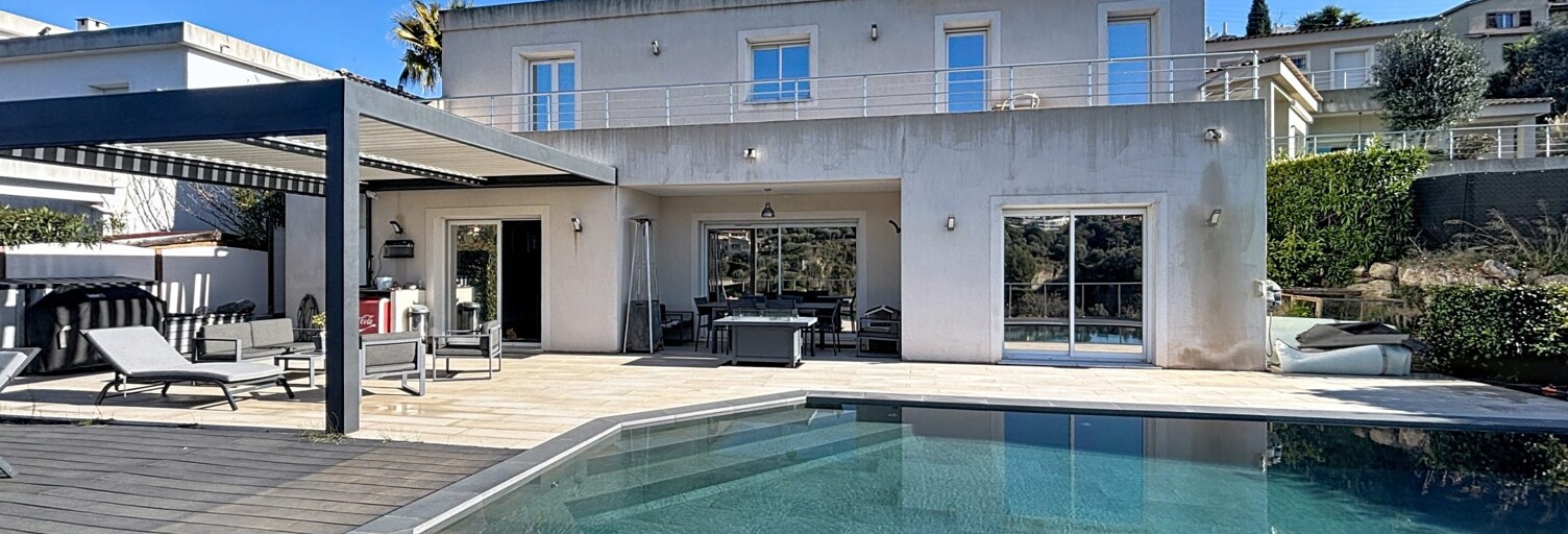 Maison 5 Pièces 177 m² à vendre à Nice (06100)
