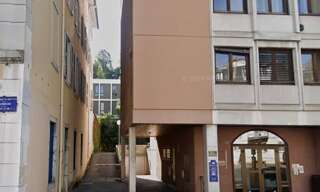 Garage   m² à louer à Chambéry (73000)