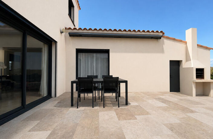 MONTPEZAT Villa contemporaine 5 pièces de 127 m2 avec piscin — photo 4