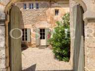Superbe domaine avec vue dominante sur le Luberon — photo 3