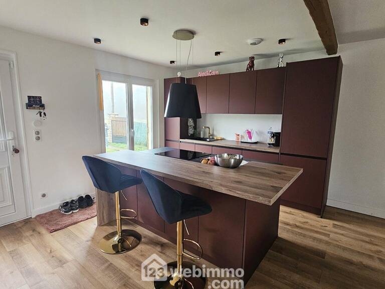 Maison - 61m² - Puiseaux — photo 1