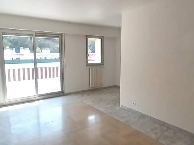 NICE MADELEINE - 3 PIECES 70 m² — photo du bien