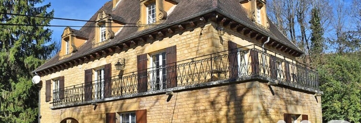 Maison 8 Pièces 199 m² à vendre à Sarlat-la-Canéda (24200)