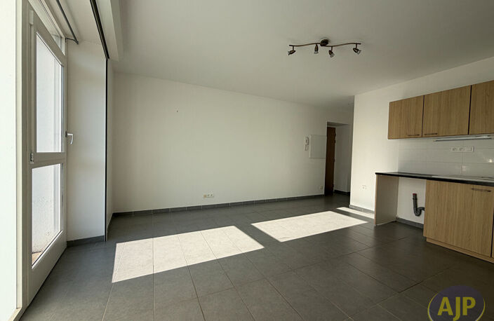 Appartement  plain-pied à Gemozac — photo 2