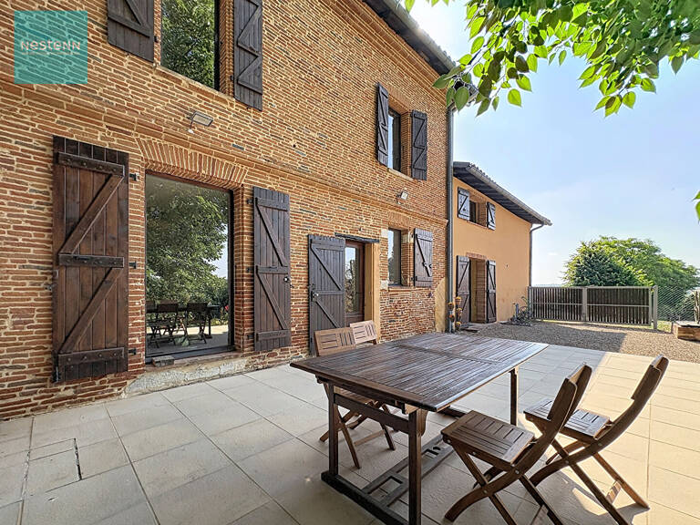 Ferme rénovée à vendre de 167m2 habitables, avec jardin et atelier 31590 Verfeil — photo 1