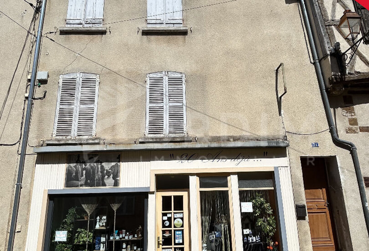TOUCY CENTRE - IMMEUBLE DE RAPPORT  - EXCLUSIF — photo 1