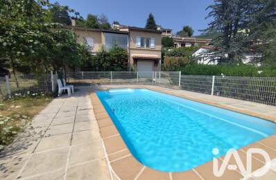 Vente Maison traditionnelle 9 pièces — photo du bien
