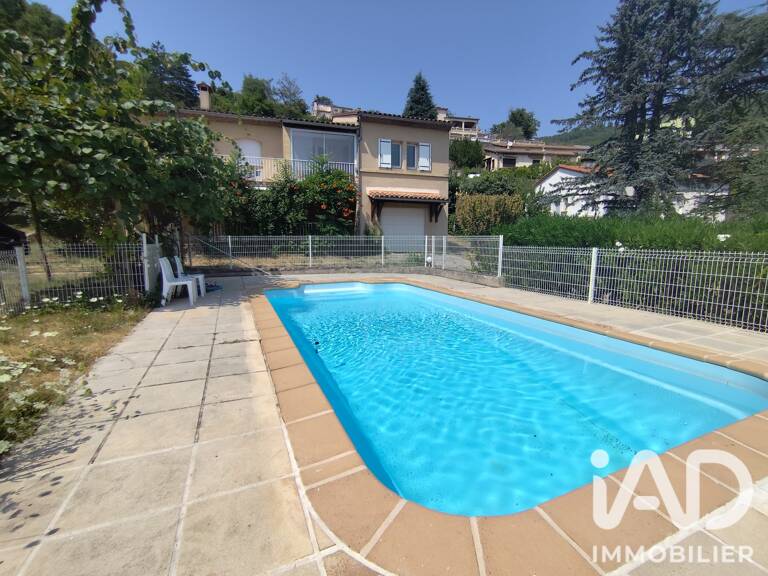 Vente Maison traditionnelle 9 pièces — photo 1