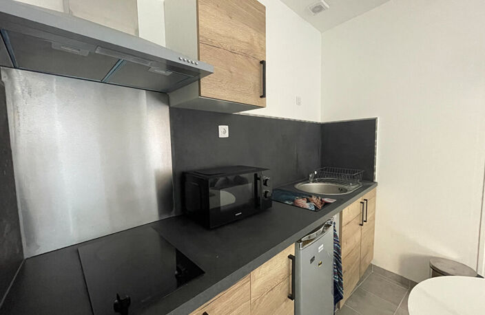 2 pièces MEUBLE - Secteur Danton — photo 2