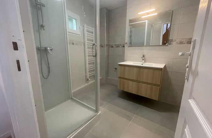 MAISON SANVIC NON MEUBLE - 560 euros CC — photo 5