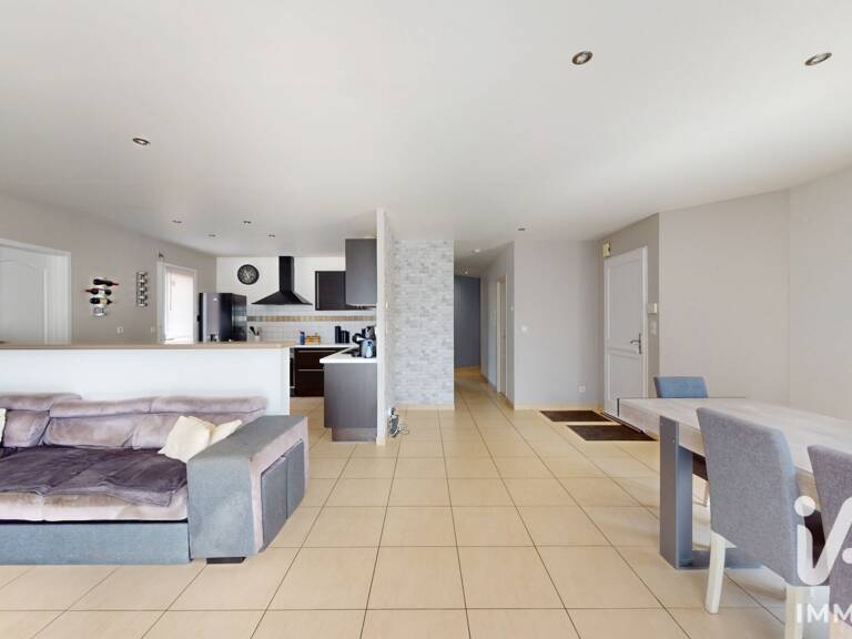 Vente Maison/villa 4 pièces — photo 1