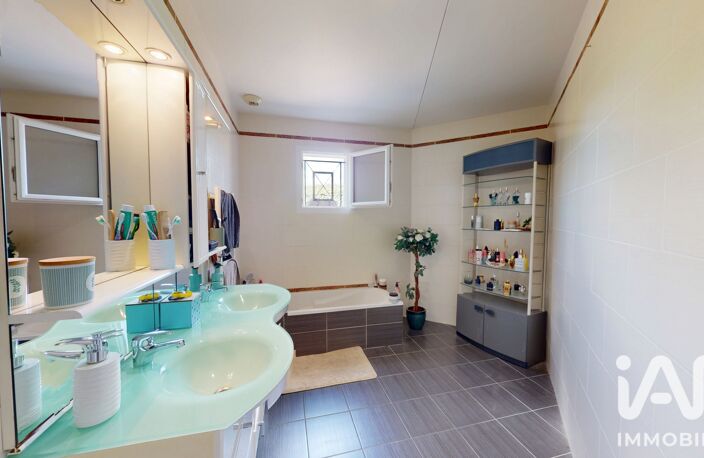 Vente Maison/villa 4 pièces — photo 3