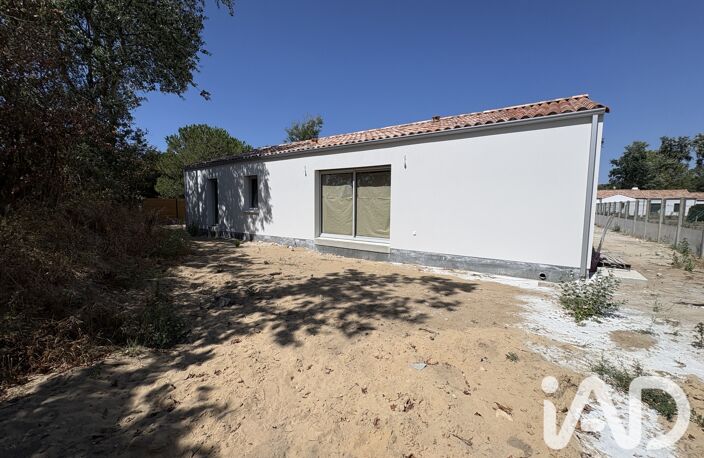 Vente Maison/villa 4 pièces — photo 2