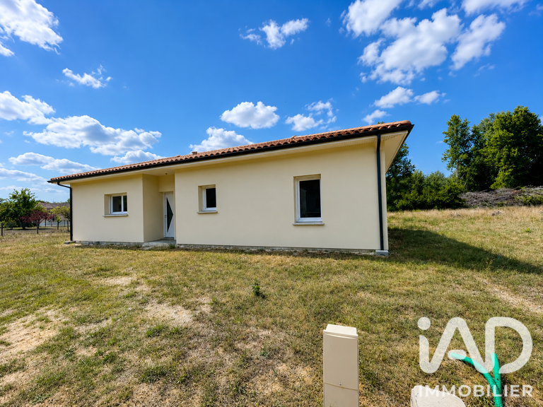 Vente Maison/villa 4 pièces — photo 1