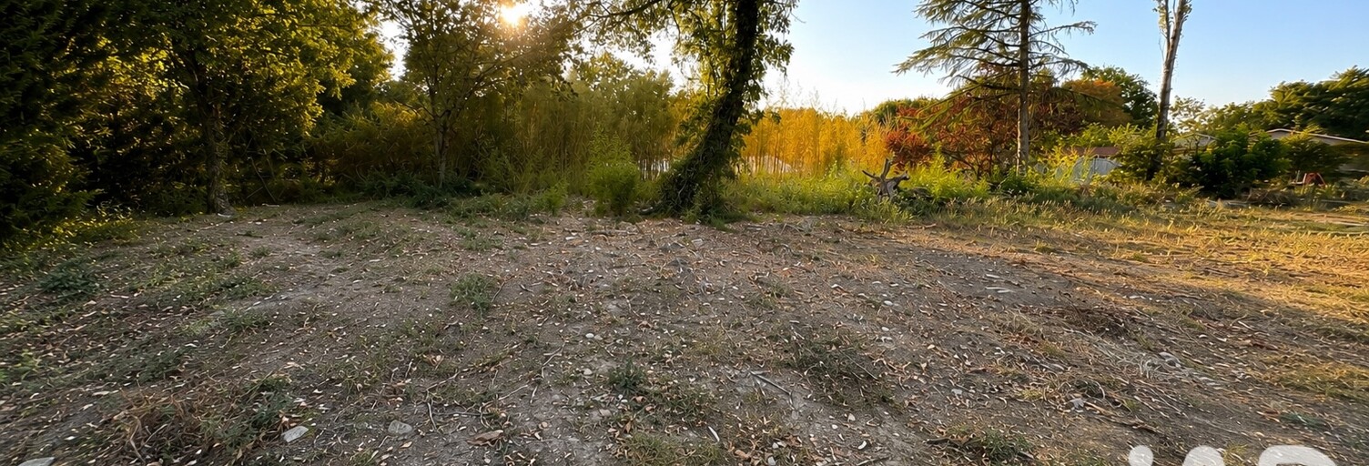 Terrain  843 m² à vendre à Le Pout (33670)
