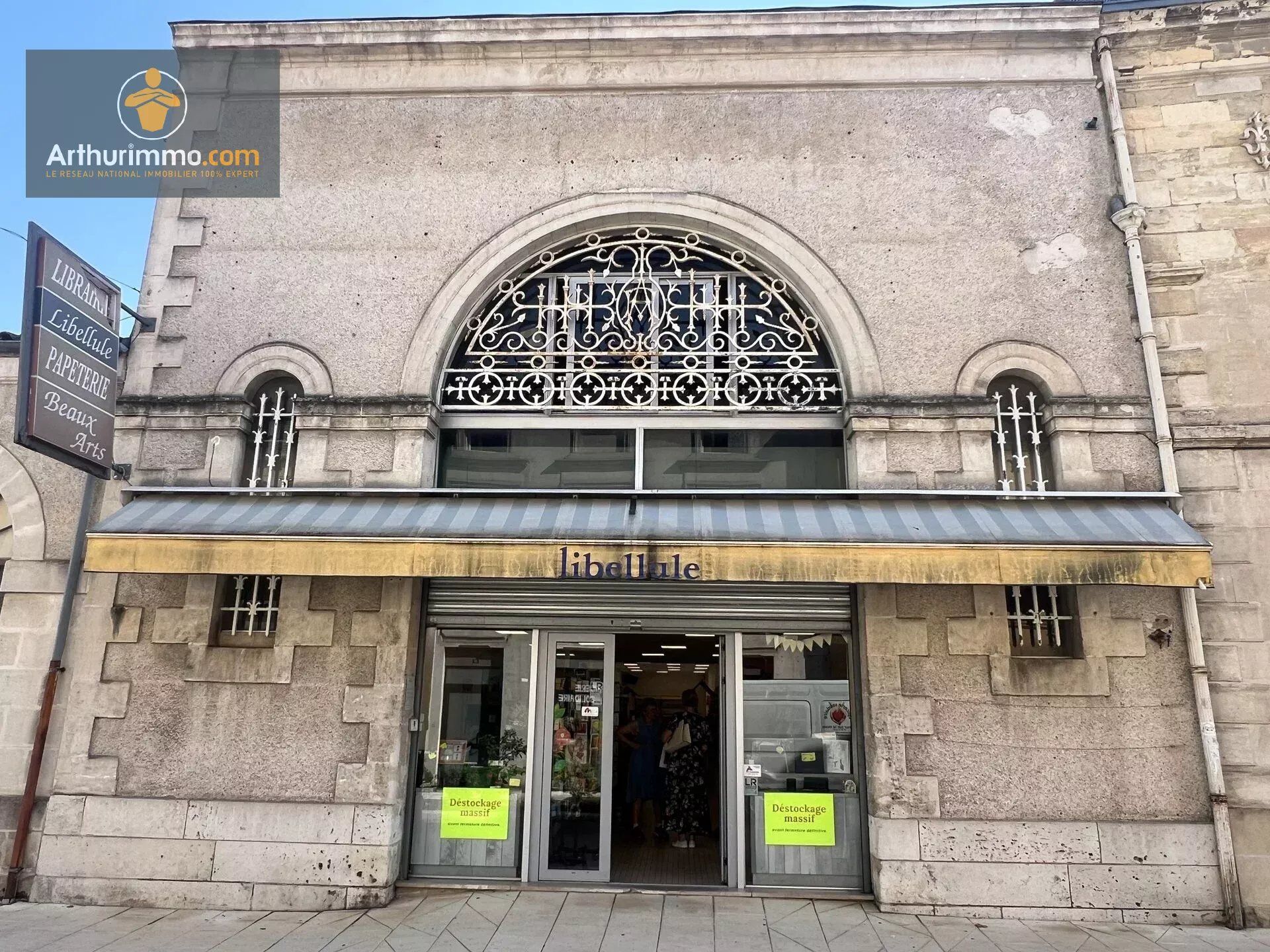 Local commercial 3 pièces 450 m² · à Marmande · 450 m² · 195 100 €