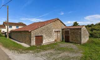Maison 1 Pièce 156 m² à vendre à Grassac (16380)