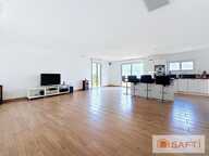 Maison récente avec 2 800 m² et belle vue — photo 4