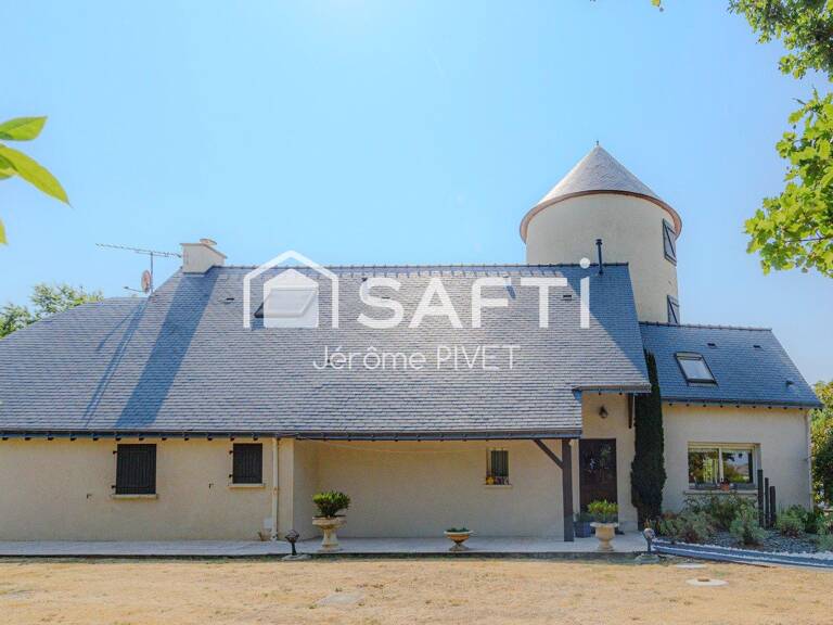 Rare sur le secteur de PLESSE, charme et authenticité — photo 1