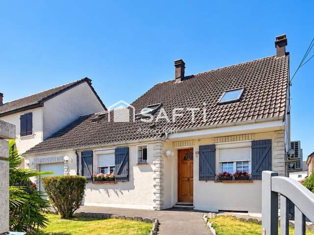 Maison semi-mitoyenne par le garage à Noyelles-Godault — photo du bien