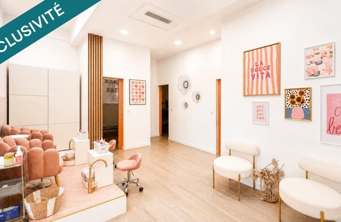 SALON DE BEAUTÉ HAUT DE GAMME  ANTIBES / JUAN-LES-PINS — photo 5