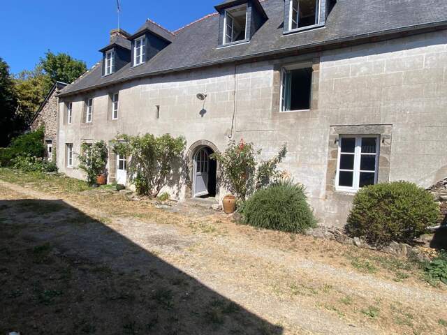 Propriété d'exception dans un village de pêcheurs. — photo du bien