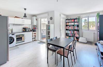 Grand T2 à Eysines, avec parking en sous sol et terrasse — photo du bien