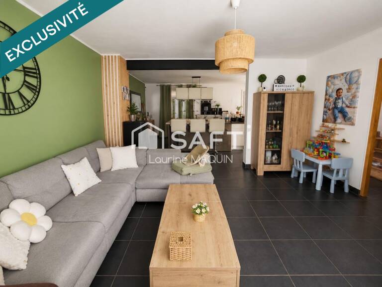 Belle maison avec un vaste séjour - secteur calme — photo 1