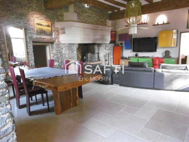 Propriété d'exception, 3 maisons piscine et parc arboré clos de 8300m2 — photo du bien
