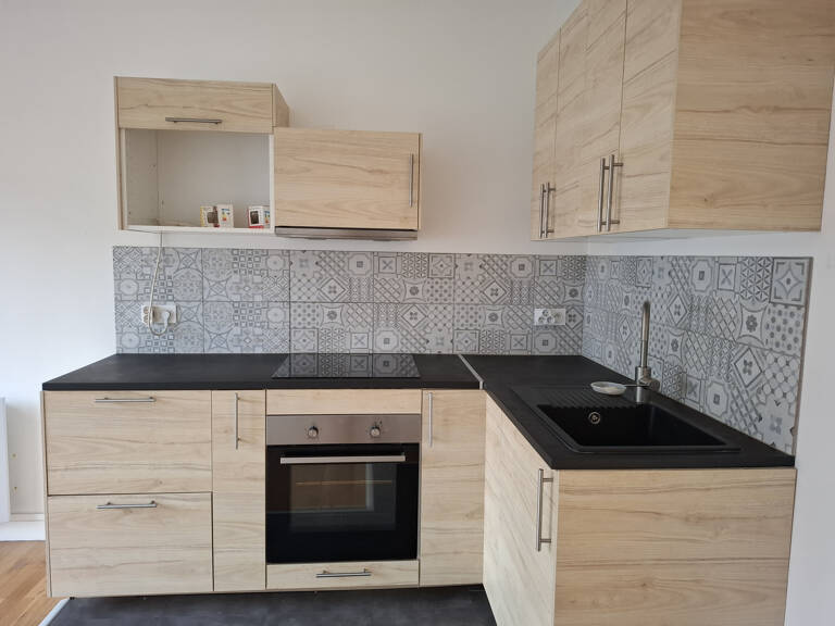 DPT (38) A LOUER - T2 bis rénové - 51m2  - Rue du Commandant — photo 1