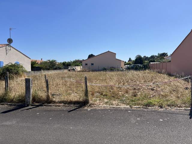 terrain — photo du bien